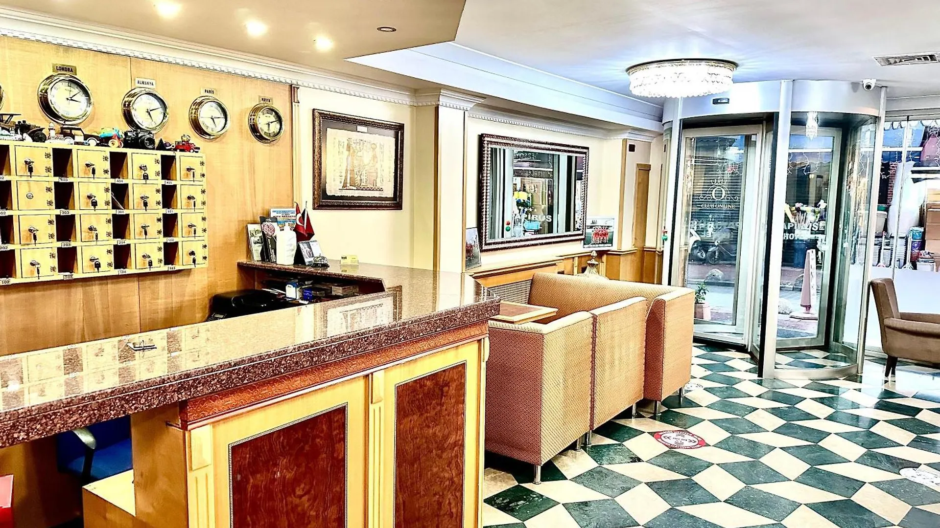 Golden Papirues Hotel Taksim Стамбул